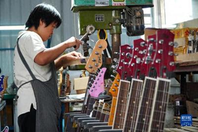 鄉(xiāng)村行·看振興丨山東昌樂(lè):"樂(lè)器小鎮(zhèn)"奏響"富民曲"